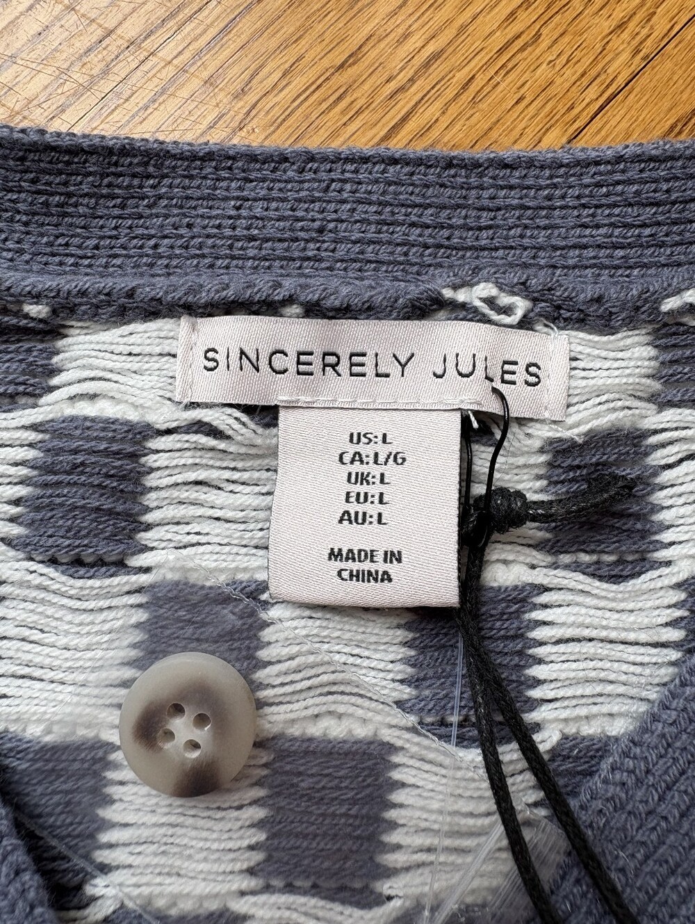 Sincerely Jule NWT Blue Grey And White Checkerbiard Kinit Cardigan L - Picture 9 of 11